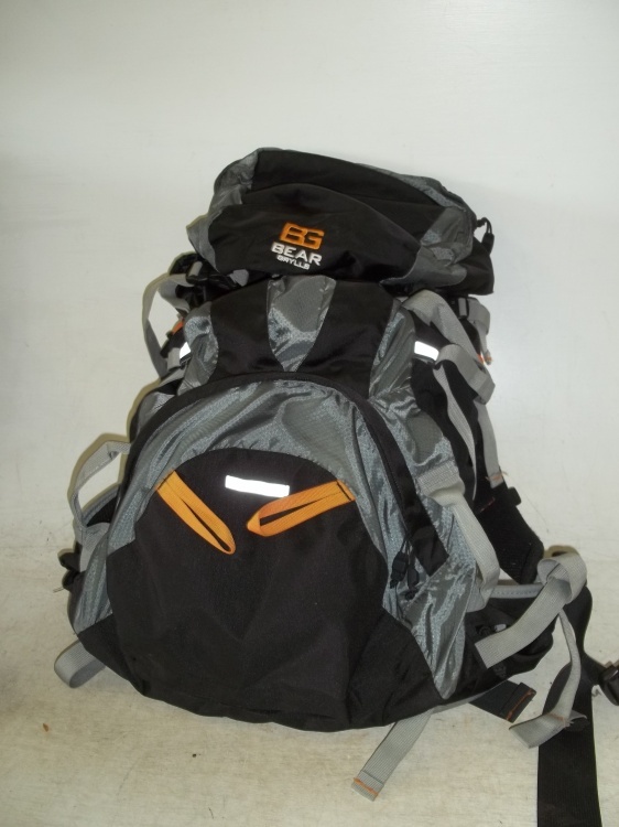 lot 90 image: Bear Grylls Backpack