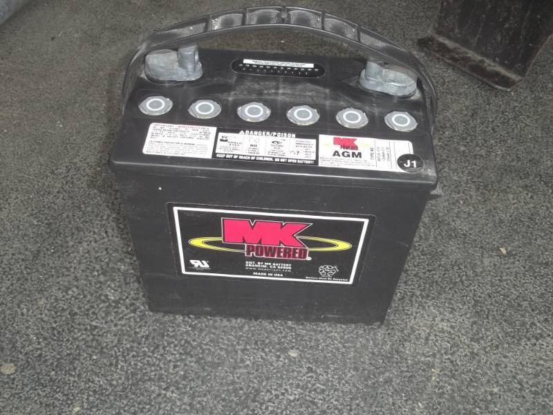 lot 148 image: 12v Battery