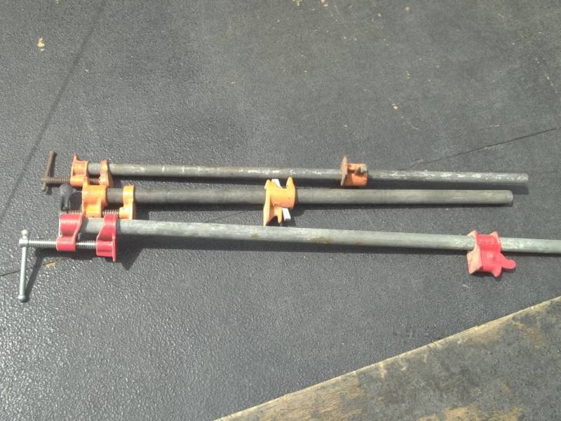 lot 150 image: 3 Pipe Clamps