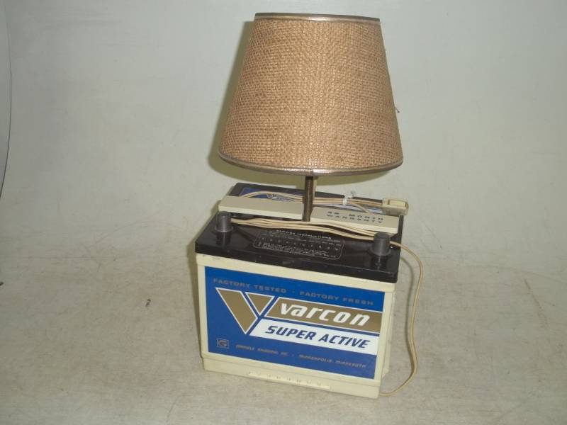 lot 170 image: Ultimate Man Cave Lamp,  Battery Lamp