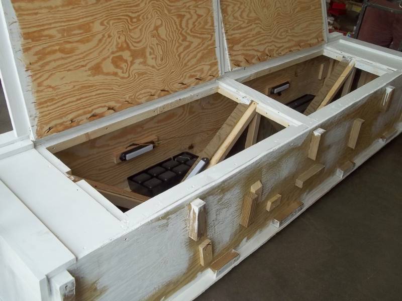 lot 191 image: Tool Cabinet