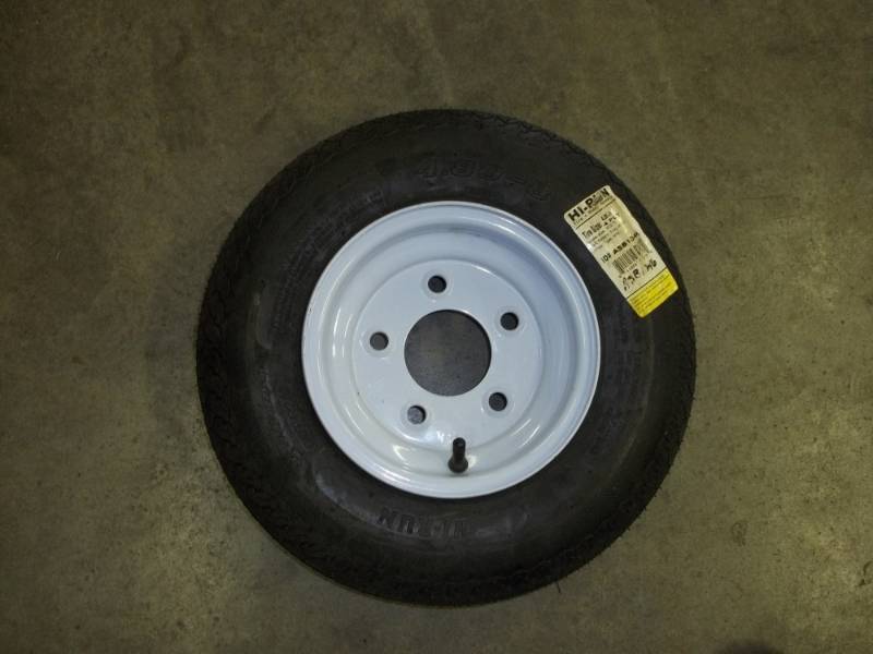 lot 200 image: Trailer Tire 4.80 - 8