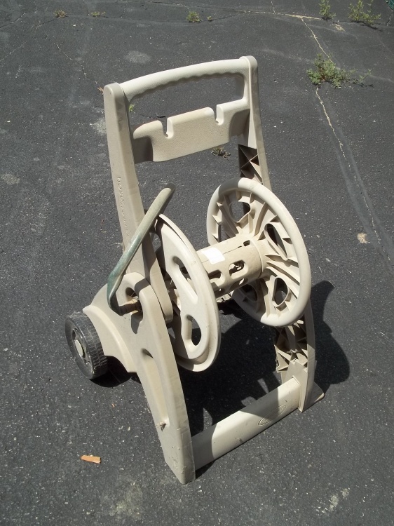 lot 225 image: Hose Reel