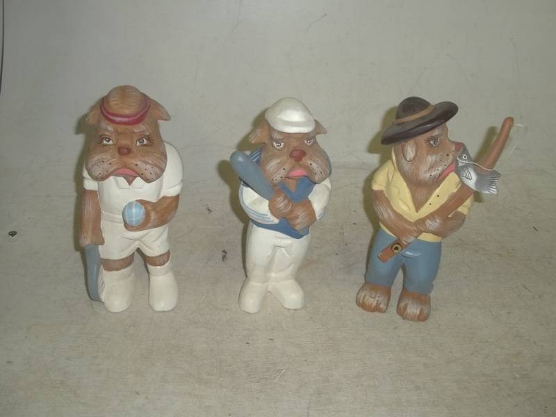 lot 245 image: 3 Wood Figurines made from wood