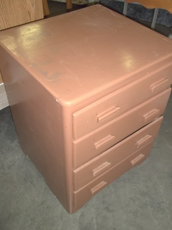 lot 279 image: Dresser 21 x 24 x 31