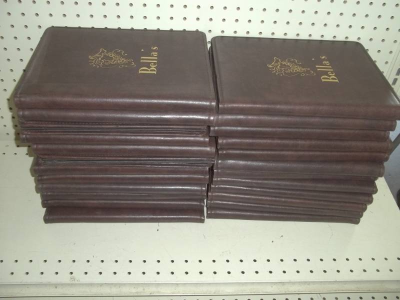 lot 314 image: 24 Menu Books