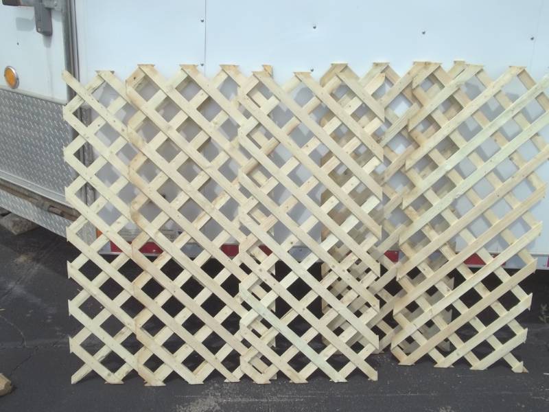 lot 344 image: 21 x 4 Lattice 5 Pieces