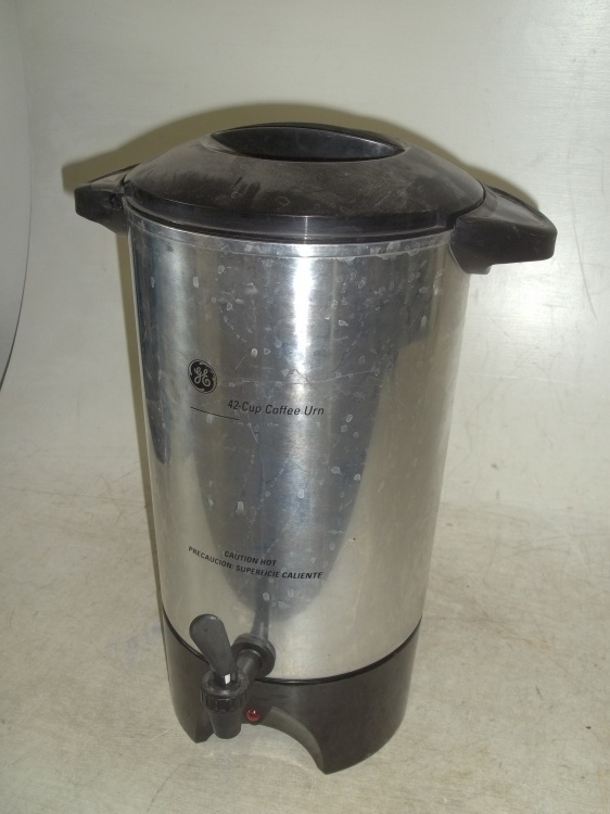 lot 346 image: Coffee Maker  no cord