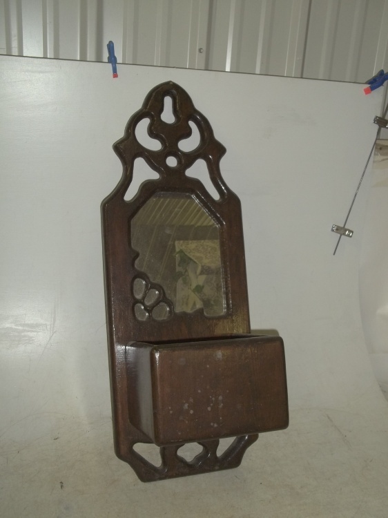 lot 351 image: Miror Wall Dcor