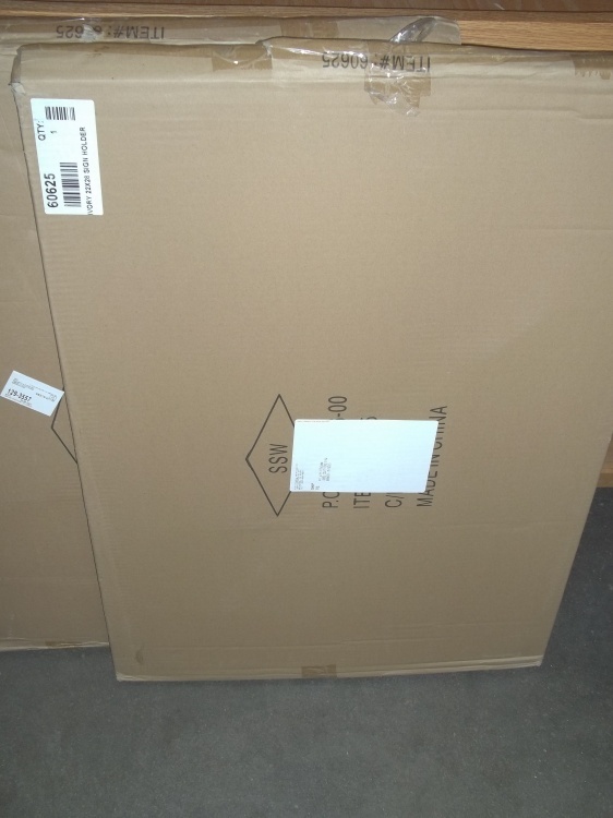 lot 360 image: 22 x 28 Ivory Sign Holder in box