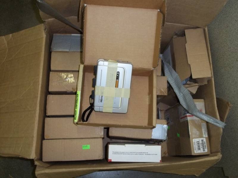 lot 387 image: 13 Memorex Cassette Recorders