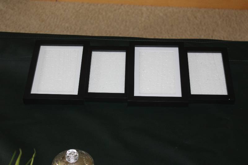 lot 72 image: Picture Frame