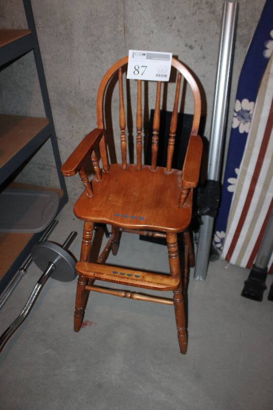 lot 87 image: Wood Childrens High Chair