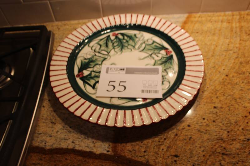 lot 55 image: Decorative Plate
