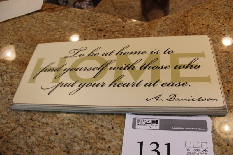 lot 131 image: Home Decorative Wall Art