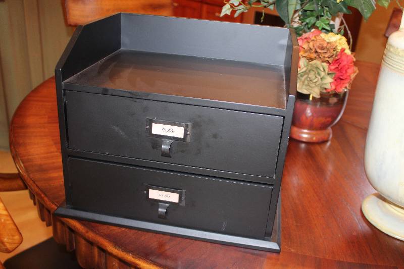 lot 48 image: 2-Drawer Office Organizer Shelf