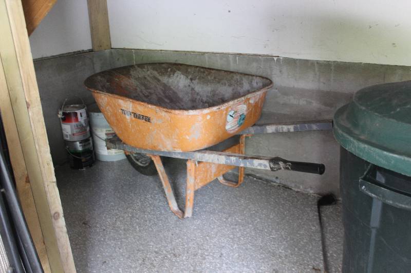 lot 108 image: Wheelbarrow