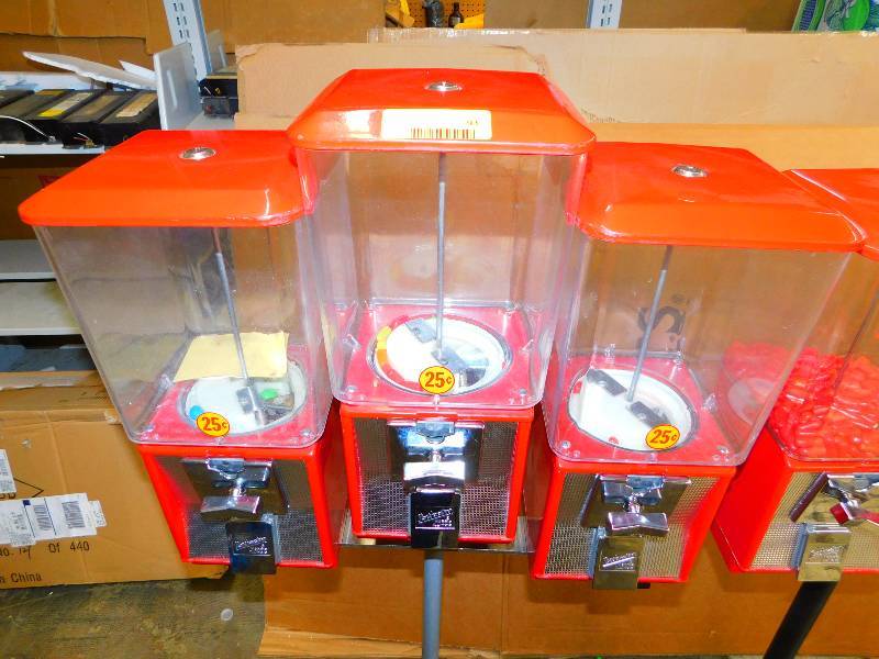 CANDY VENDING MACHINES
