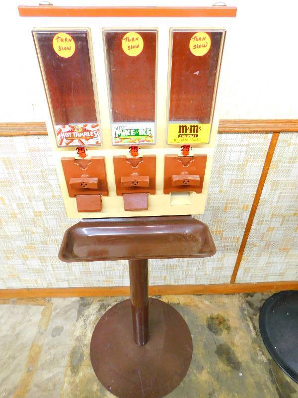 CANDY VENDING MACHINES