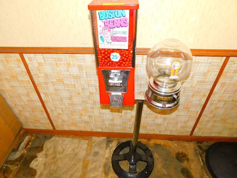 CANDY VENDING MACHINES