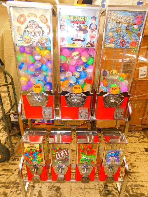 CANDY VENDING MACHINES CANDY MACHINE LIQUIDATION AUCTION 1 KBID