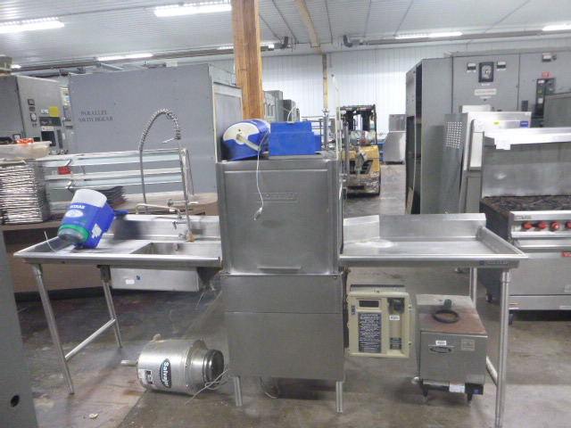 lot 10 image: Hobart Dishwasher