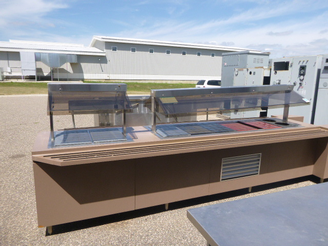 lot 15 image: Salad Bar with 2 Well Hot Table