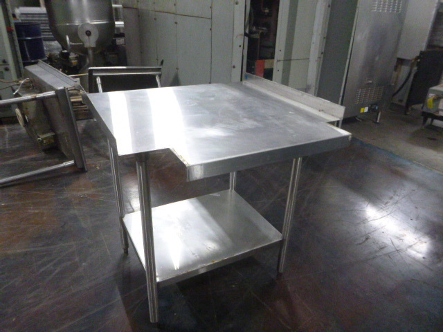 lot 18 image: Stainless Steel Table