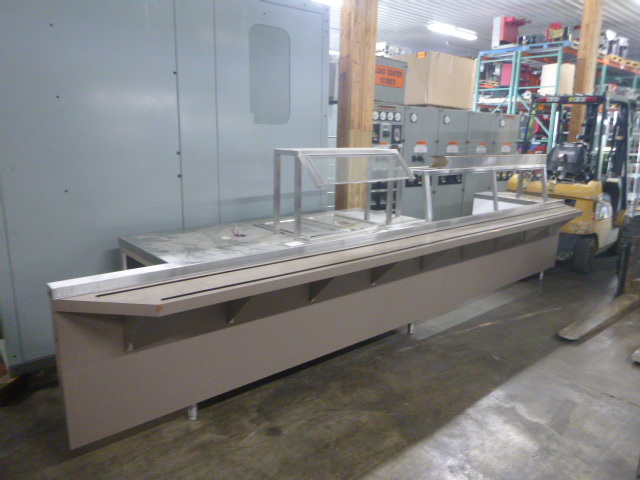 lot 24 image: Cafeteria Style Serving Table
