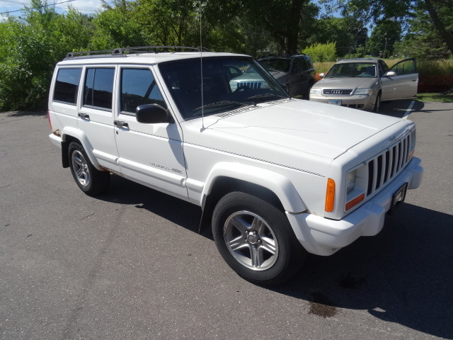2000 Jeep Cherokee