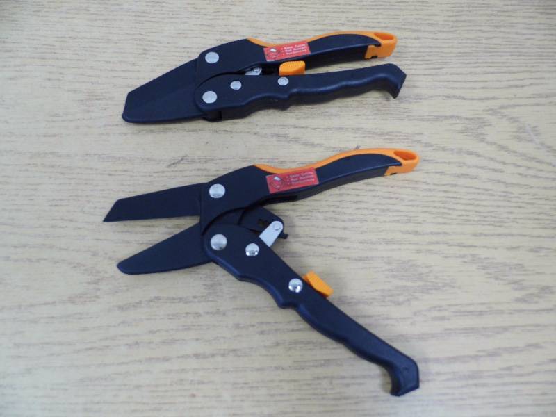 2 Pair of Racheting Cutters