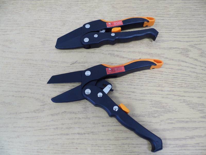 2 Pair of Racheting Cutters
