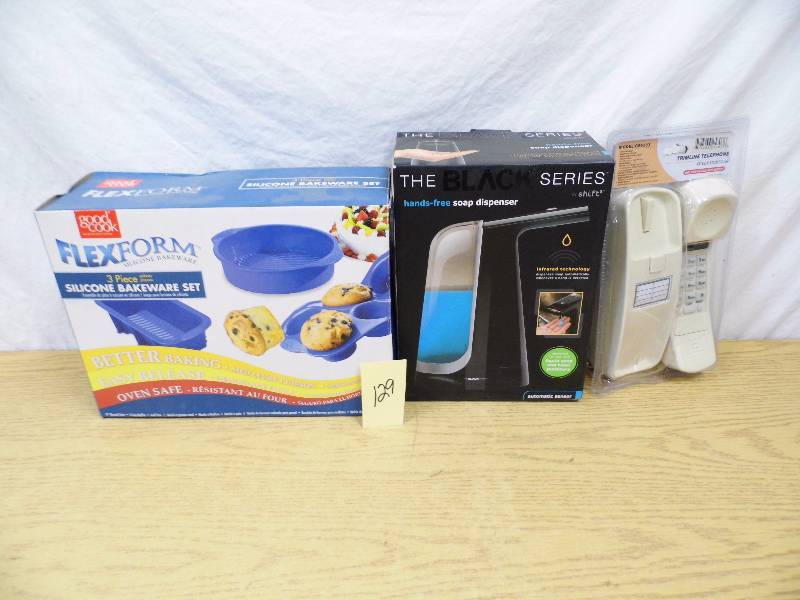 Bakeware - Soap Dispenser - Phone