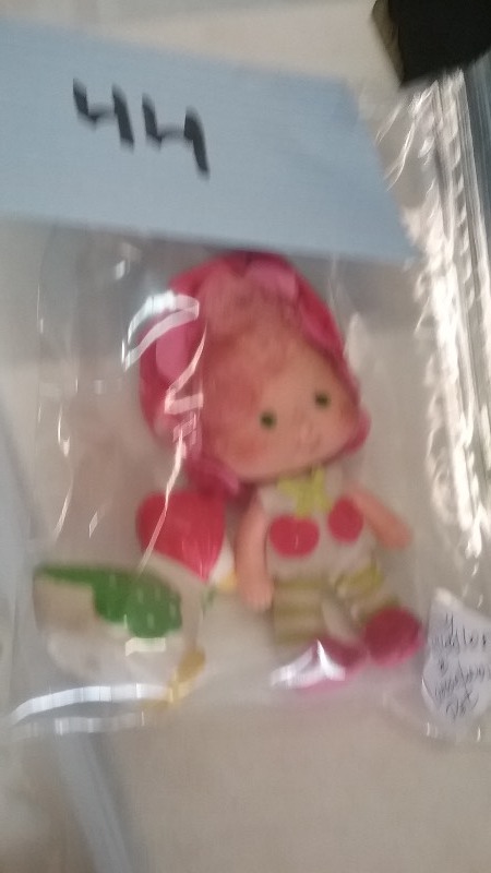 Vintage Kenner Strawberry Shortcake Doll with Pet