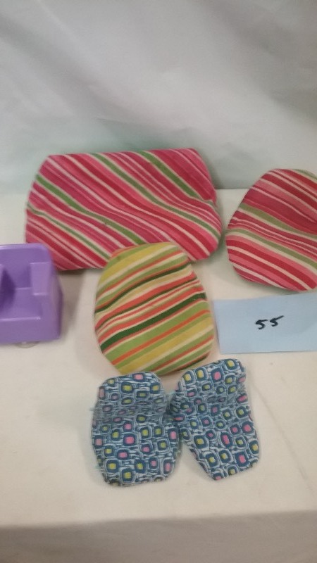Vintage Mattel Barbie Dream House Furniture Lot 