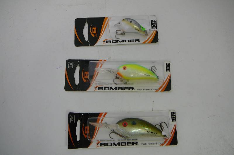 Lot Of Lures New Fishing Lures Home Decor Auction 505