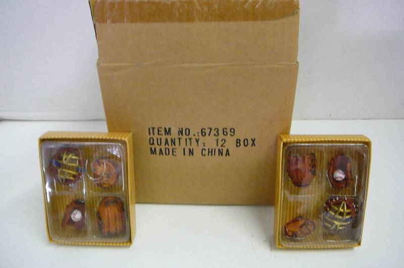 Lot of Christmas Tree Ornaments