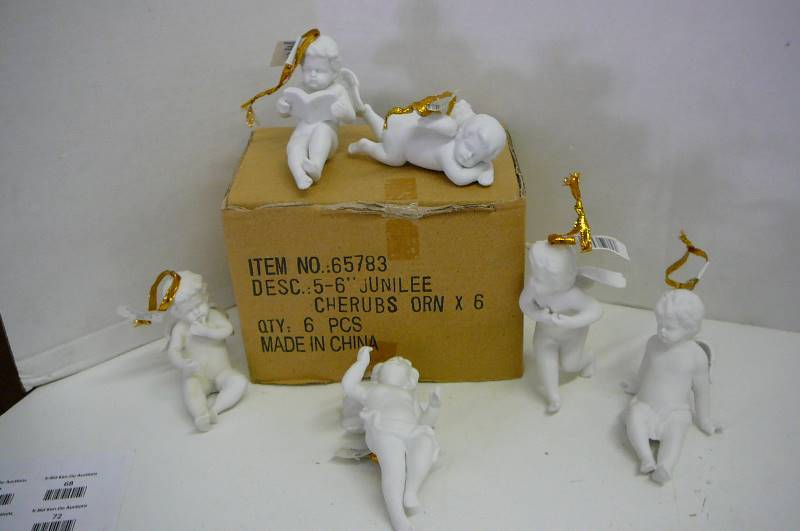 Lot of Christmas OrnamentsDcor