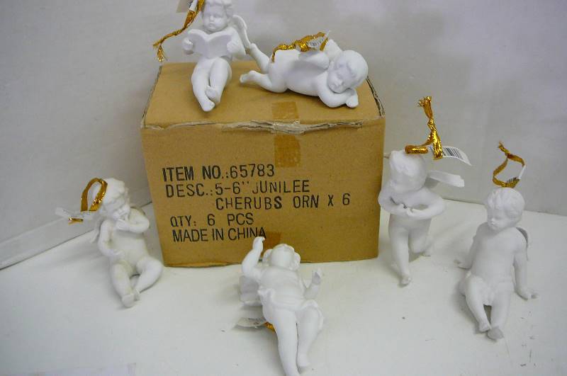 Lot of Christmas OrnamentsDcor