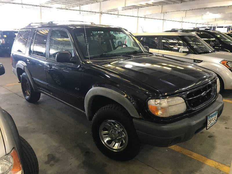 1999 Ford Explorer XLS 4x4
