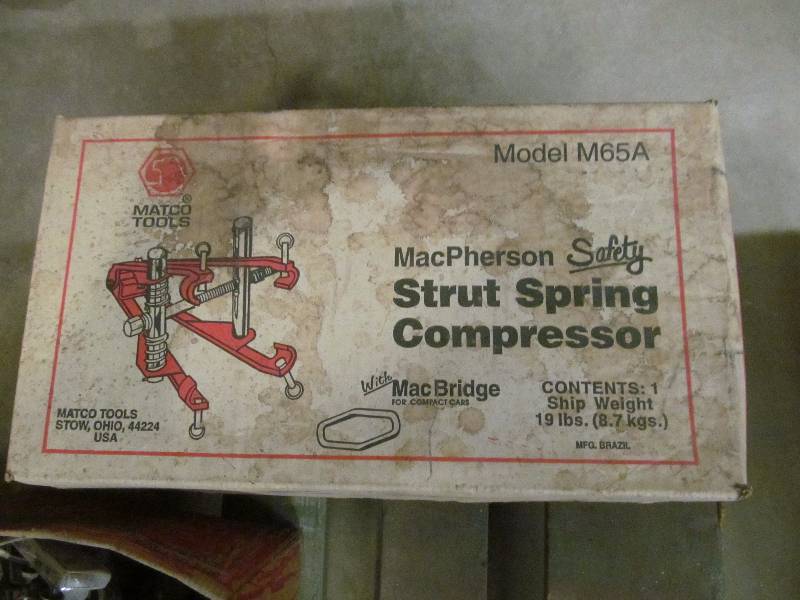 strut compressor