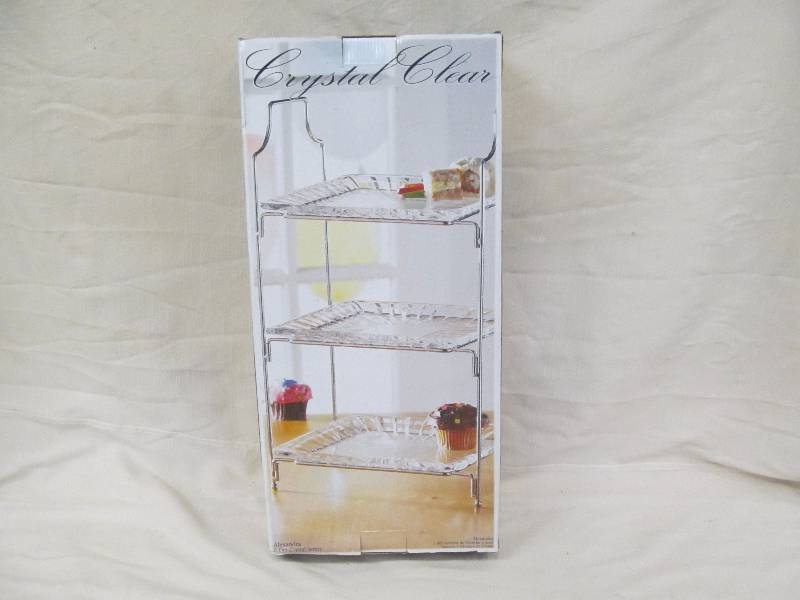 lot 41 image: Alexandra crystal 3 tier server