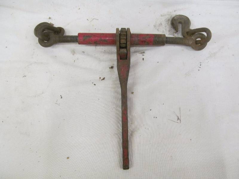 lot 81 image: load binder