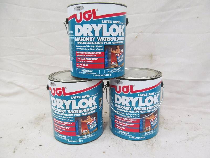 lot 89 image: Dry lock