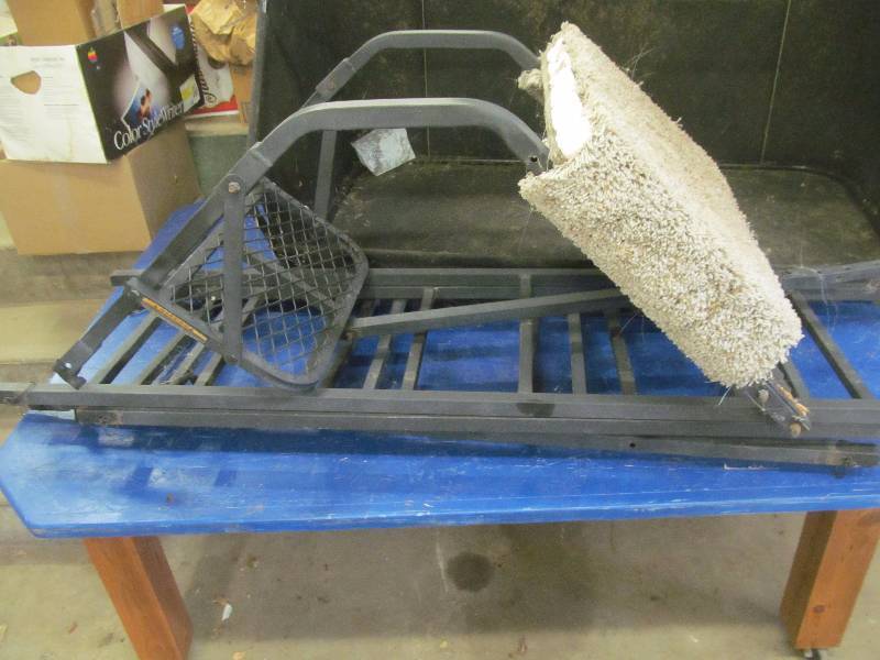 lot 110 image: deer stand