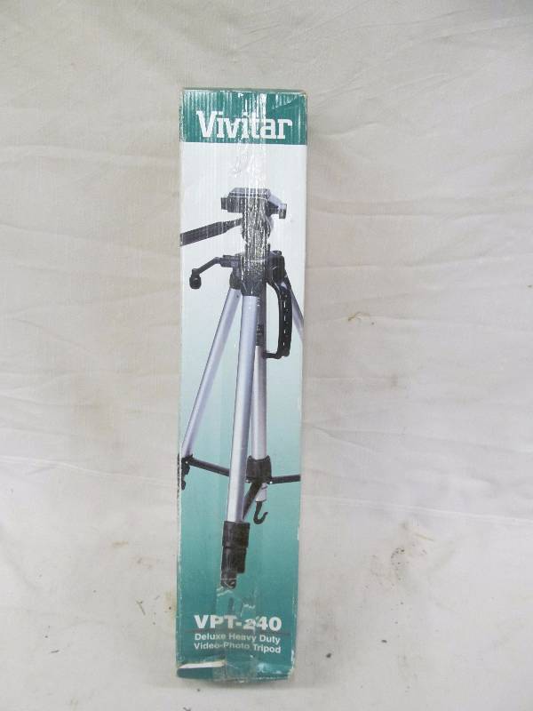 lot 152 image: tripod