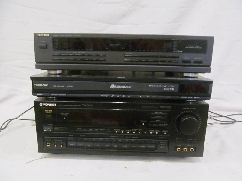 lot 166 image: stereo