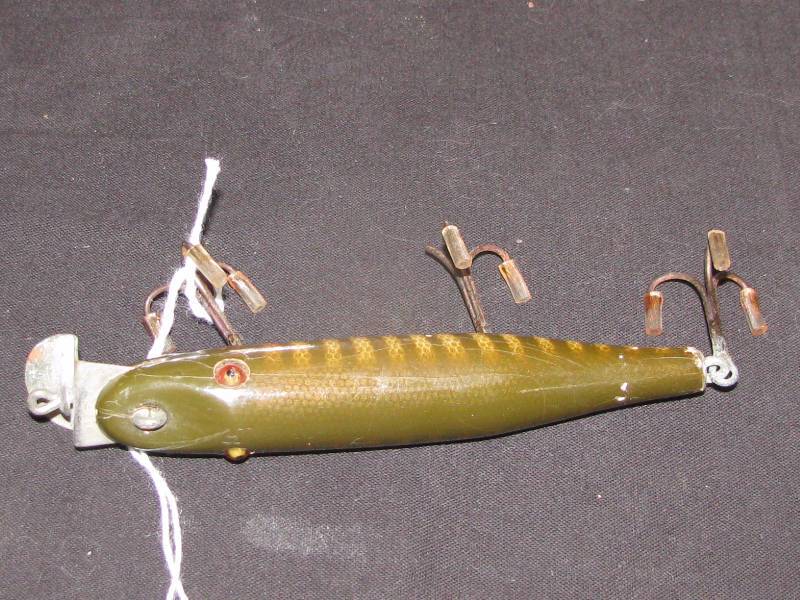 lot 1 image: Wood Creek Chub Pikie