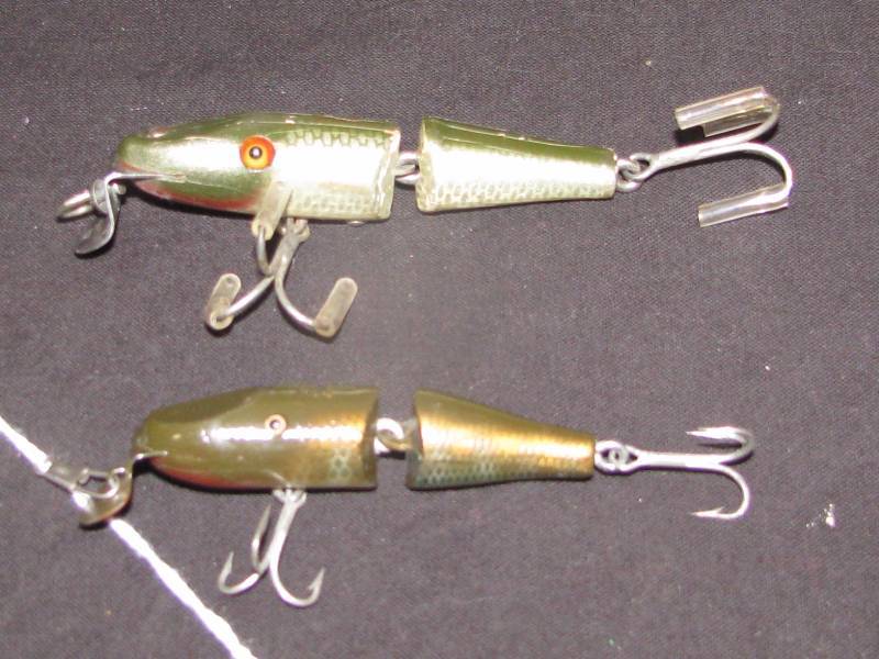 lot 2 image: Wood Creek Chub Jointed Pikie