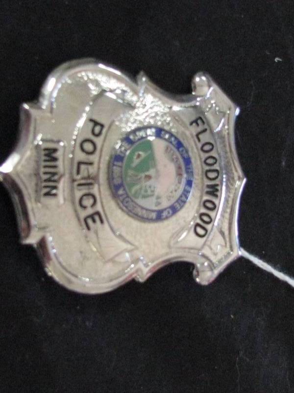 lot 28 image: Floodwood Minn. Police Badge (obsolete)
